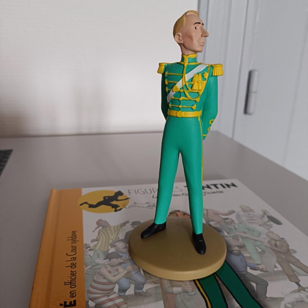 Kuifje-figuur: n111 Hergé als gerechtsdeurwaarder Syldave, Ophalen of Verzenden, Kuifje, Zo goed als nieuw, Beeldje of Figuurtje