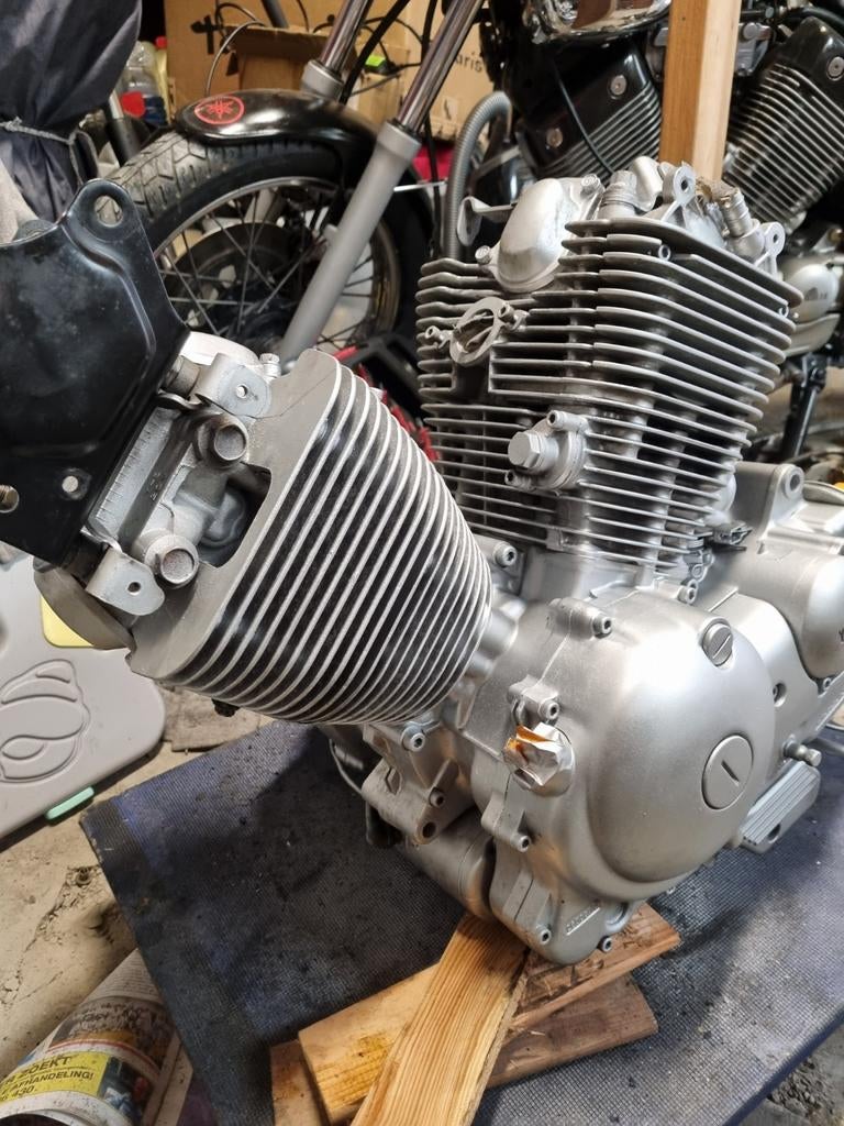 Bloc moteur Yamaha Virago XV535, Enlèvement