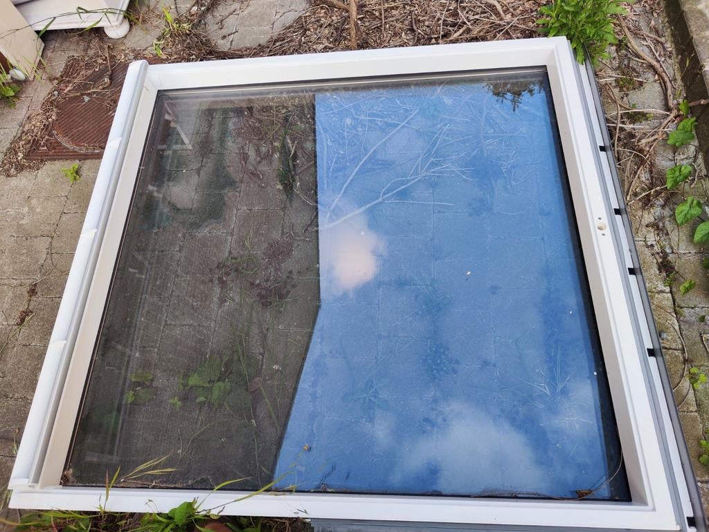 Opening (met glas) VELUX UK08