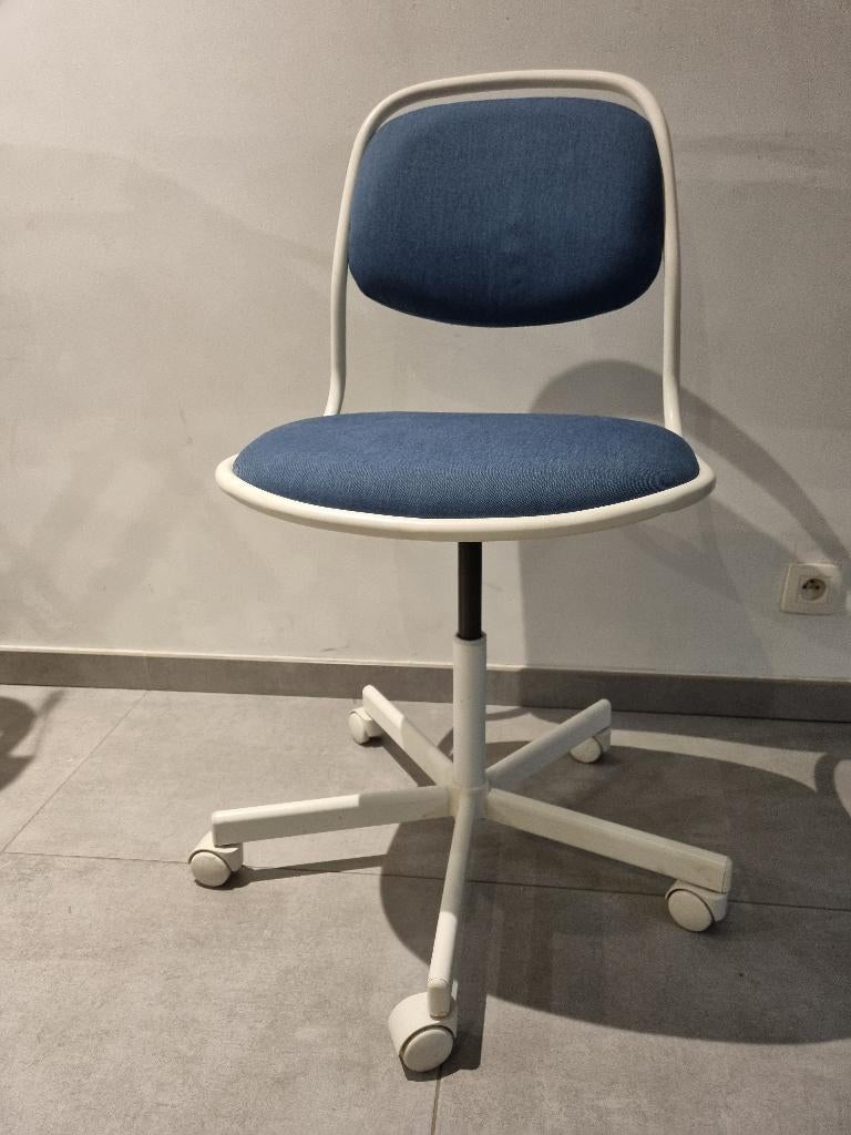 chaise de bureau, Huis en Inrichting, Bureaustoelen, Ophalen, Zo goed als nieuw, Blauw, Bureaustoel