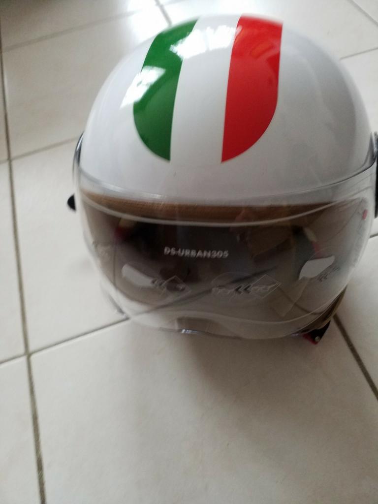 Bromfiets helm maat s, Fietsen en Brommers, Ophalen, Nieuw