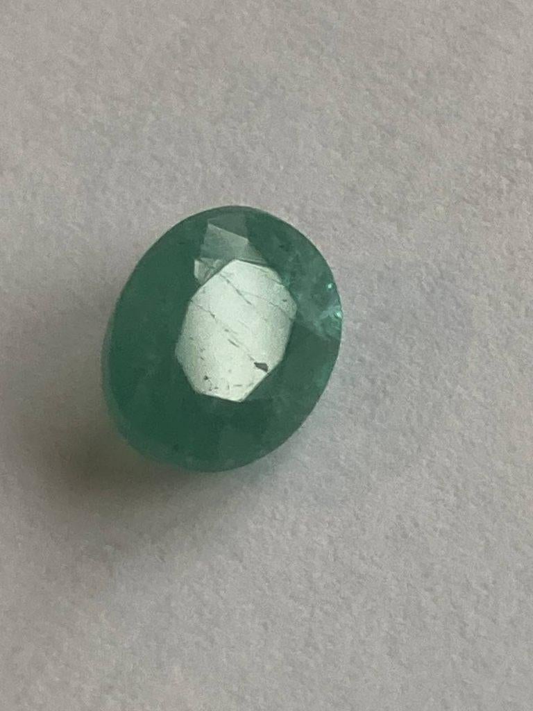 Émeraude naturelle 1,80 ct – Taille ovale – Certificat IGI, Enlèvement ou Envoi, Utilisé