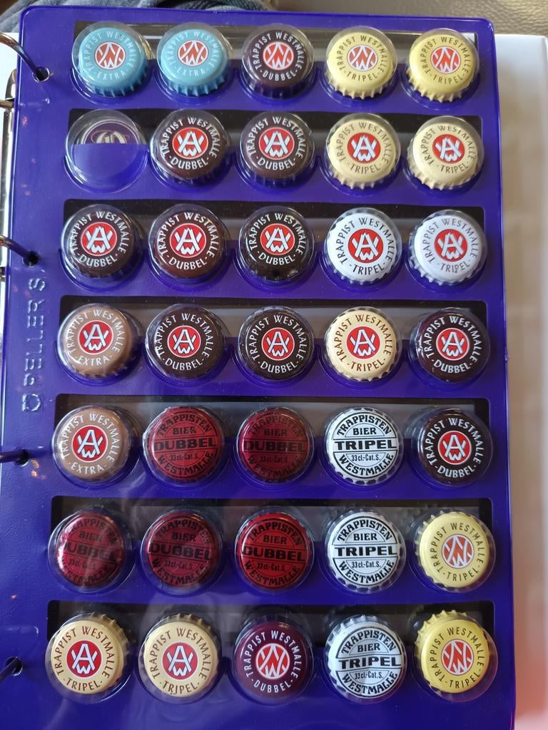 Capsules - bierdorp - kroonkurken WESTMALLE, Collections