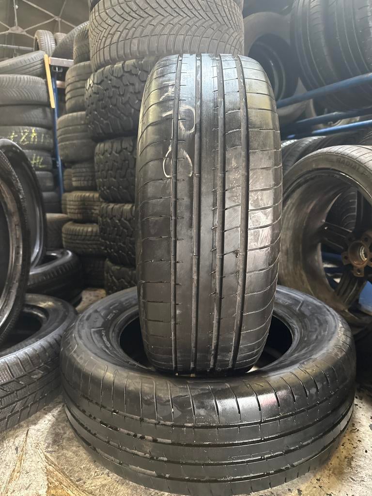 235/60/18 Good year avec montage et équilibrage, Autos : Pièces & Accessoires, Enlèvement