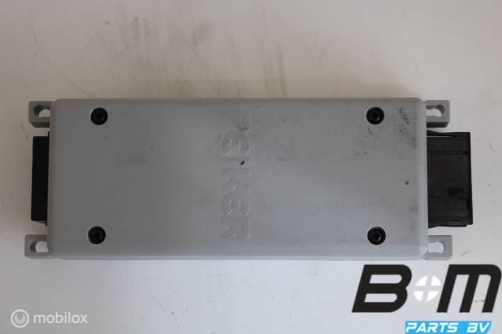 Interface telefoon VW Touran 1T 1K0035729E, Utilisé