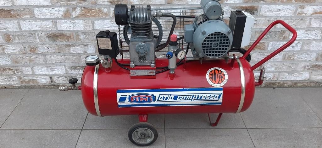 Compresseur 220V - Compresseur Fini D'Aria 50L, Enlèvement