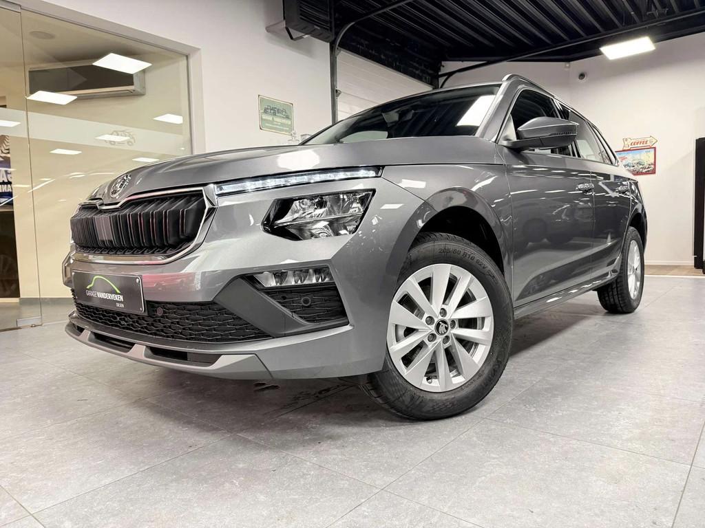 Skoda Kamiq Kamiq 1.0 TSI Selection * 5 j garantie ! * NEW C, Autos, Skoda, Neuf, Argent ou Gris, Achat, Boîte manuelle