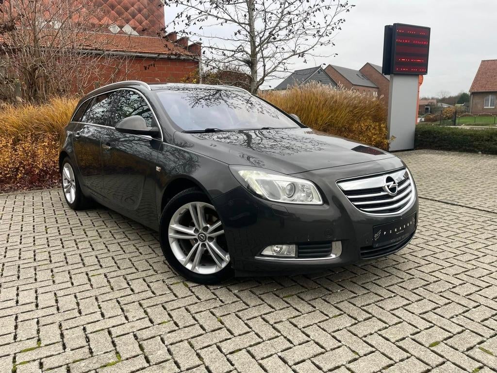 Opel Insignia 2.0 - 2013/205.000km/Euro 5 - Manueel, Auto's, Opel, Bluetooth, Leder, Zilver of Grijs, Insignia
