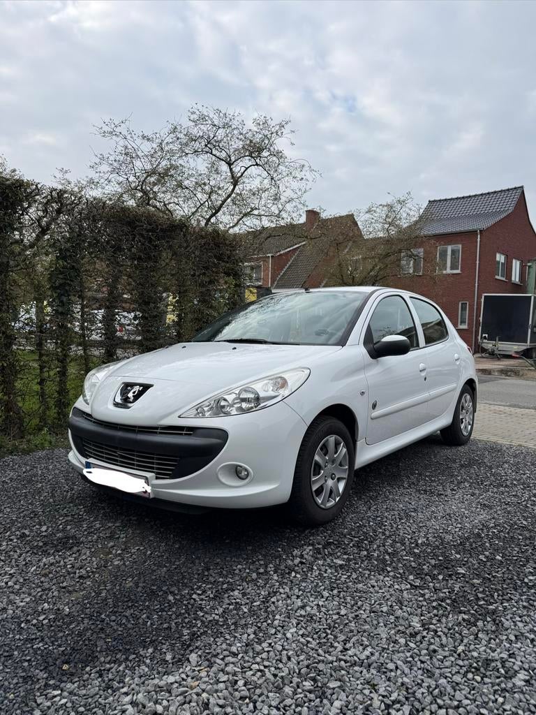 Peugot 206+, Auto's, Voorwielaandrijving, USB, Stof, Zwart