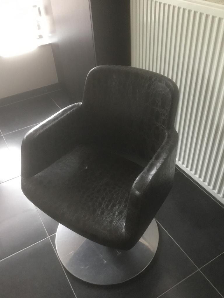 Kappers stoel, Ophalen, Gebruikt