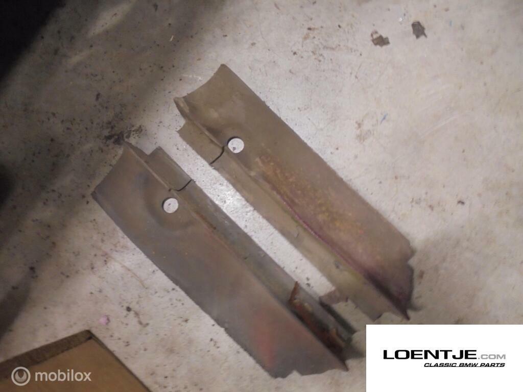 Motorkaprubber BMW 02 1502 1602 1802 2002, Auto-onderdelen, Gebruikt, Ophalen of Verzenden, BMW, BMW