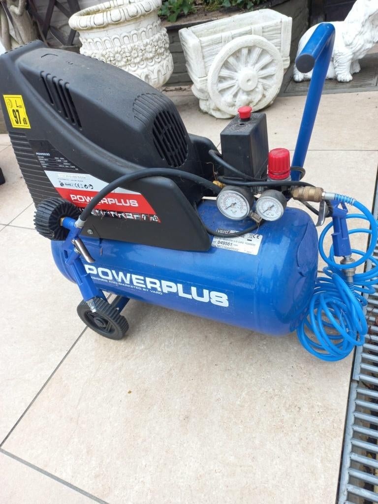 compresor, Doe-het-zelf en Bouw, Compressors, Ophalen, 6 tot 10 bar, Zo goed als nieuw, Minder dan 200 liter/min