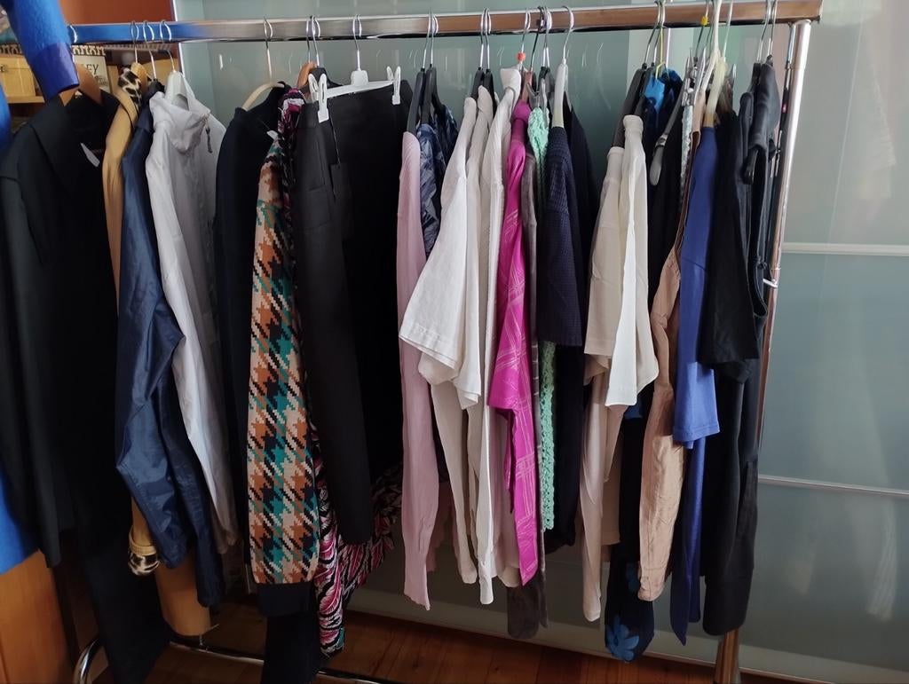 Vide dressing taille 48, Kleding | Dames, Dames-kledingpakketten, Ophalen