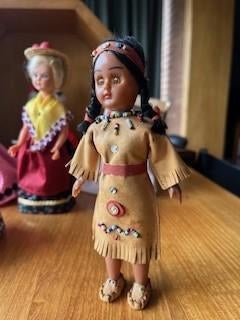 Poupée amérindienne Carlson vintage des années 60, Enlèvement ou Envoi