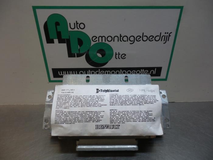 Airbag droite (tableau de bord) d'un Renault Clio (Clio 3 06, Autos : Pièces & Accessoires, Autres pièces automobiles, Renault