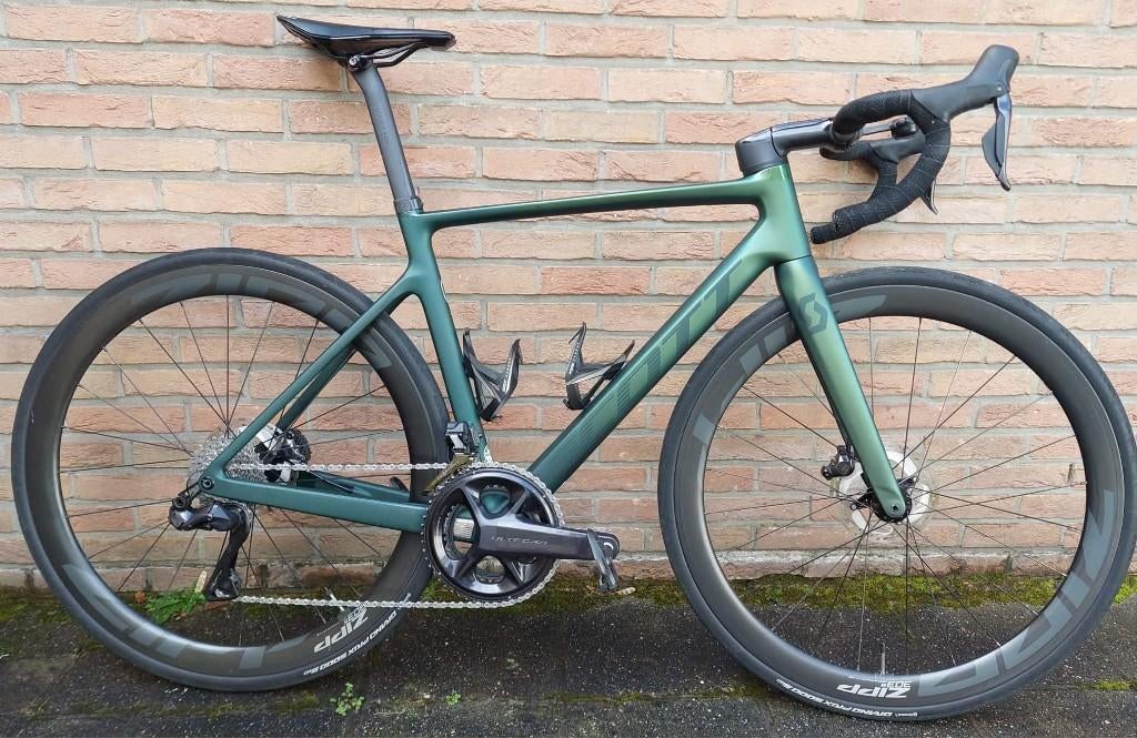 Scott Addict RC15 Powermeter Ultegra Di2 12 sp Zipp 303S, Fietsen en Brommers, 53 tot 57 cm, Ophalen, Zo goed als nieuw, Carbon