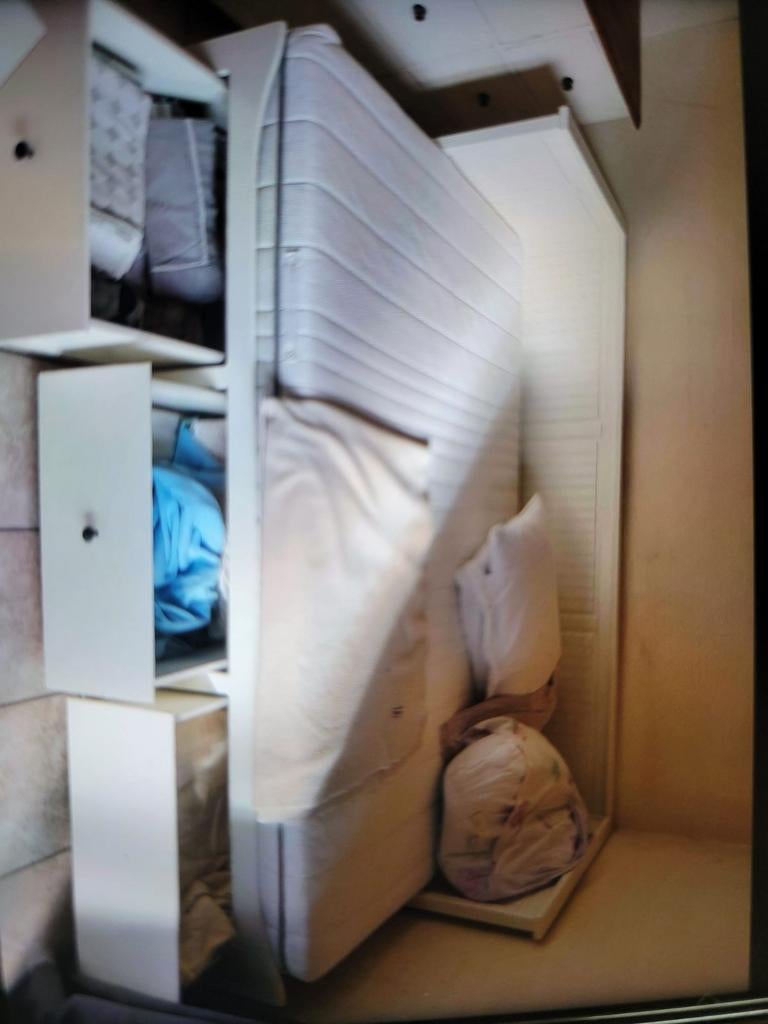 Lit brimnes, Maison & Meubles, Chambre à coucher | Chambres à coucher complètes, Enlèvement