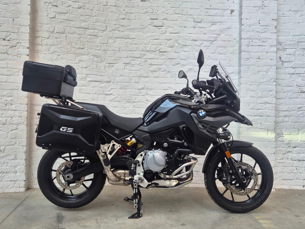 BMW F750GS Triple Black full option @motomobilia, 853 cc, 2 cilinders, Handvatverwarming, Motorrijbewijs A