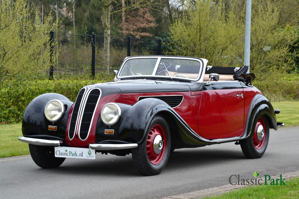 BMW 3 Serie 327 Sportkabriolett (bj 1949), 41 kW, 1971 cc, Cabriolet, Zwart