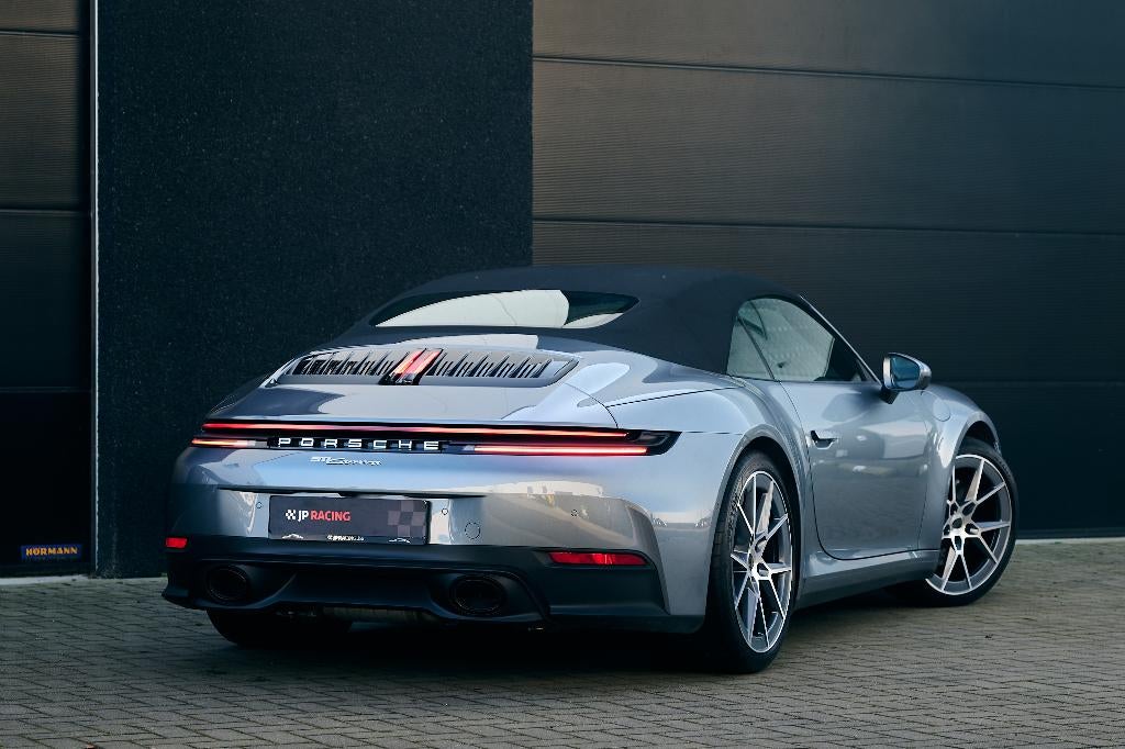 Porsche 992.2 Carrera cabrio PDK facelift, Auto's, Porsche, Automaat, Achterwielaandrijving, Cabriolet, Leder