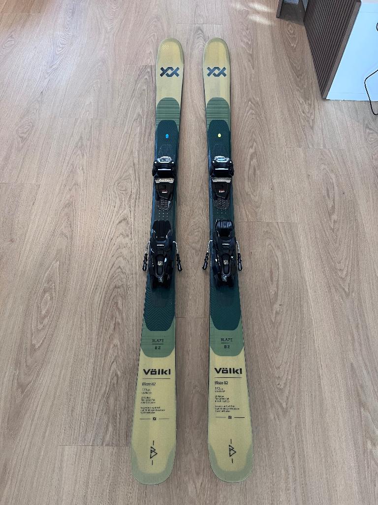 Volkl blaze 82, Sports & Fitness, 160 à 180 cm, Autres marques, Enlèvement ou Envoi, Skis