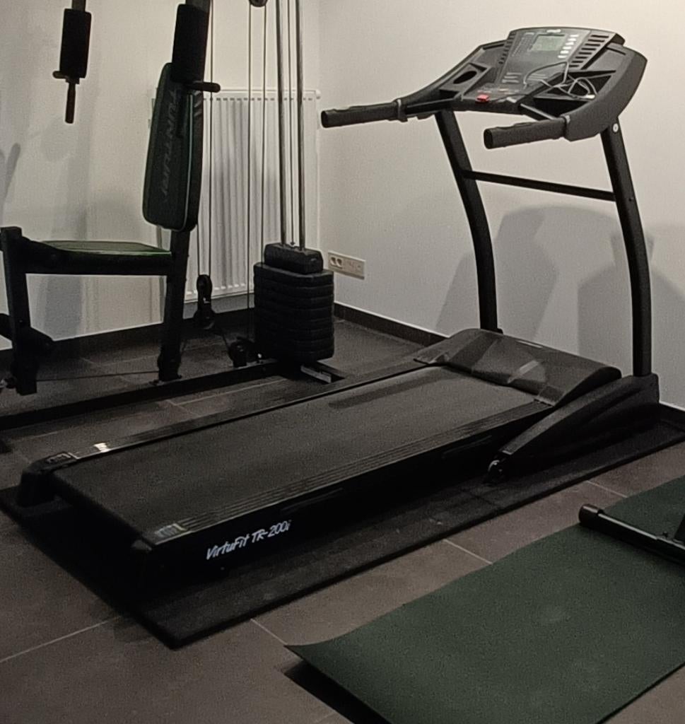 Loopband VirtuFit TR-200i tot 18 km/uur, Sport en Fitness, Ophalen