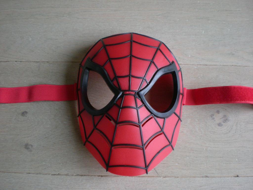 Spiderman masker hasbro, Ophalen of Verzenden, Zo goed als nieuw