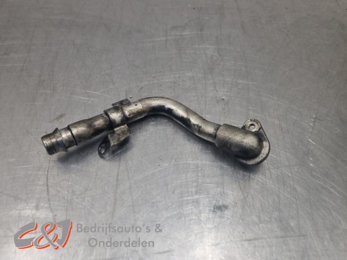 Raccordement du tuyau d'eau d'un Iveco New Daily, -, 3 mois de garantie, Utilisé, Autres marques automobiles