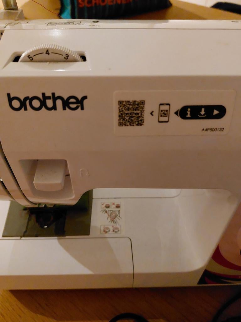 Brother naaimachine xn2500, Hobby en Vrije tijd, Naaimachines en Toebehoren, Ophalen, Zo goed als nieuw, Naaimachine, Brother