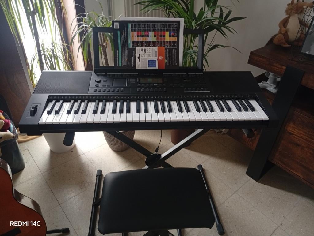Keyboard Medeli MK 401+electrische gitaar., Ophalen, Medeli