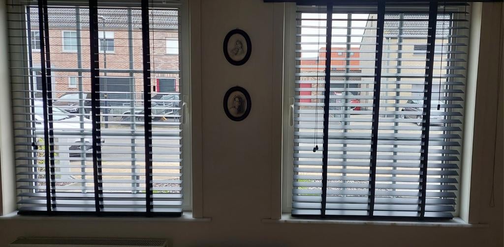 5 X jaloezieën 2X 1 m op 1.40 3X 80 op1.40, Ophalen