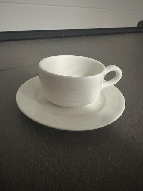 Nieuwe tassen + ondertassen verglaasd, Ophalen, Nieuw, Kop(pen) en/of Schotel(s)