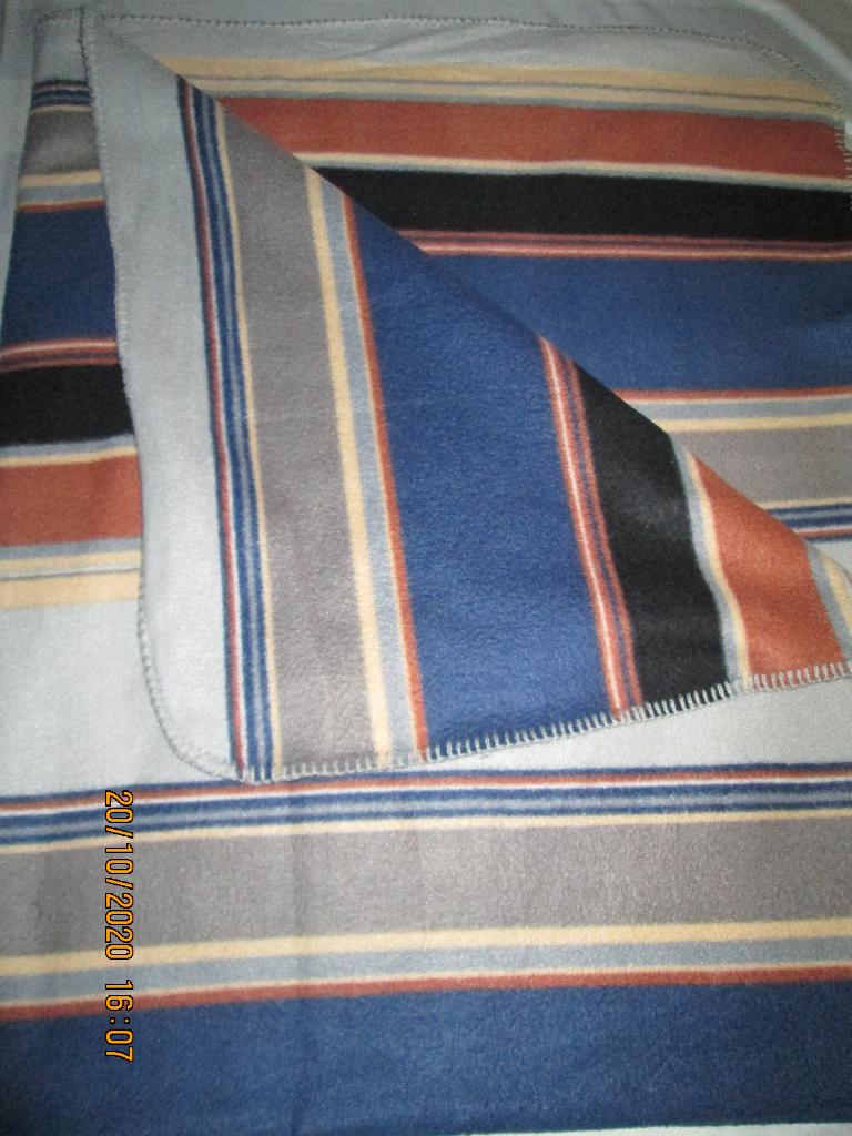 Couverture lignée, Maison & Meubles, Accessoires pour la Maison | Plaids & Couvertures, Enlèvement, Comme neuf