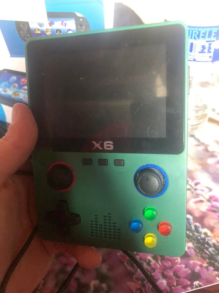 Console de jeux emulateur x6, Consoles de jeu & Jeux vidéo, Enlèvement, Utilisé