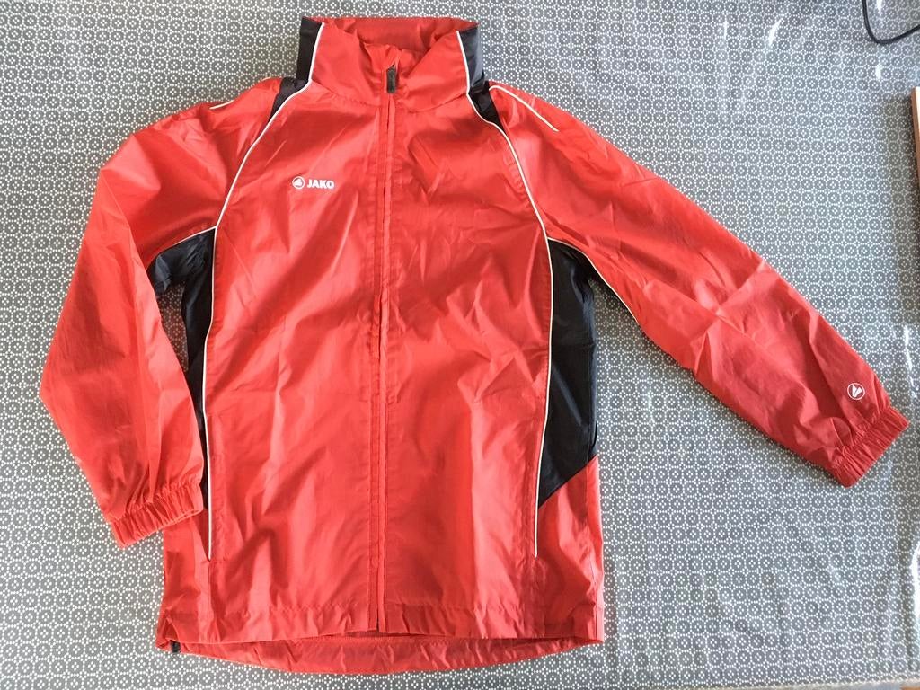 Veste de football taille 10 ans, Kinderen en Baby's, Kinderkleding | Maat 140, Ophalen of Verzenden, Zo goed als nieuw, Jongen of Meisje