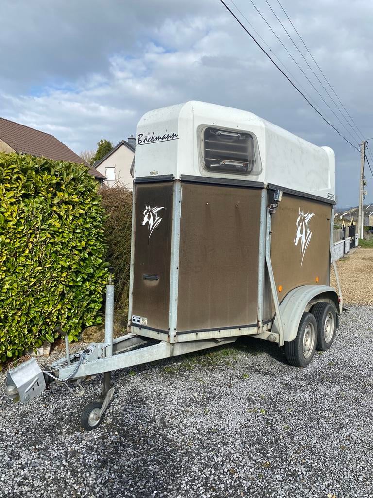 Van Bockmann uno 1,5 (prix négociable), Animaux & Accessoires, Chevaux & Poneys | Semi-remorques & Remorques, Enlèvement, Utilisé
