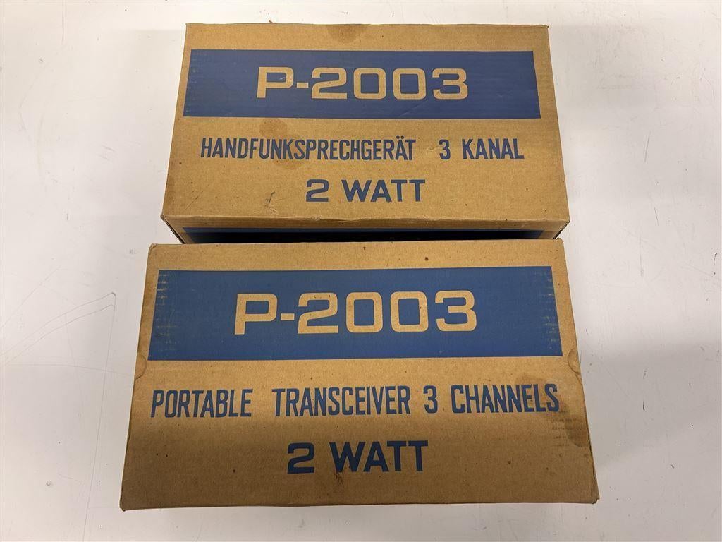 A7231. 2 P-2003 portofoons, 3 kanaals 27mhz, Enlèvement ou Envoi, Utilisé