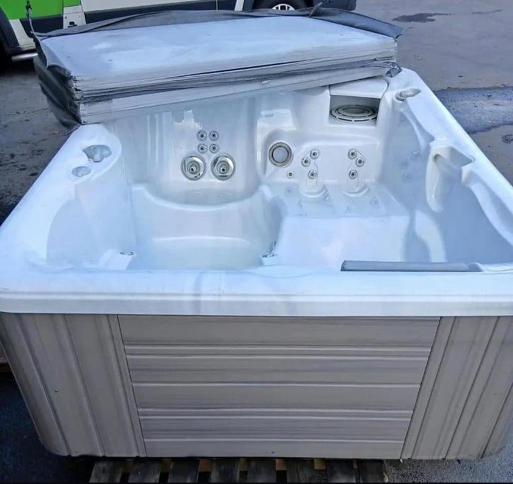 Jacuzzi pour 3 personnes =>>COMME NEUF AVEC GARANTIE !, Jardin & Terrasse, Enlèvement ou Envoi