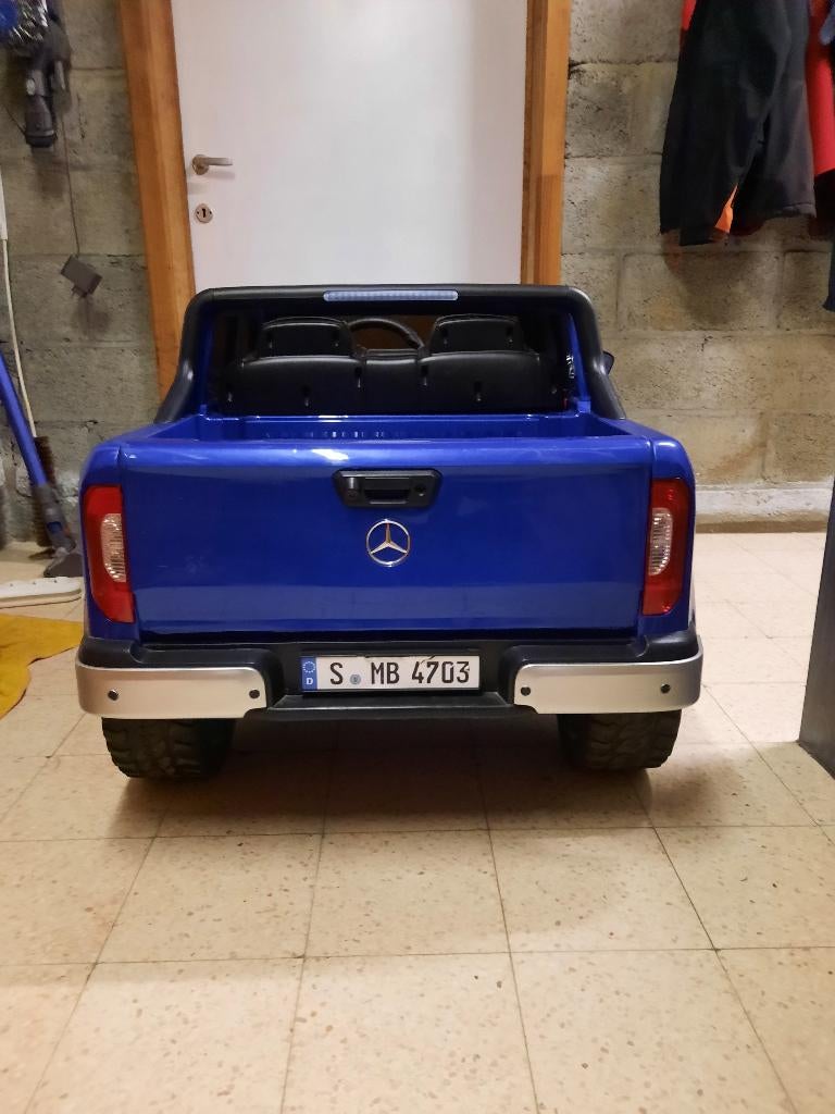 voiture enfant, Enlèvement, Comme neuf