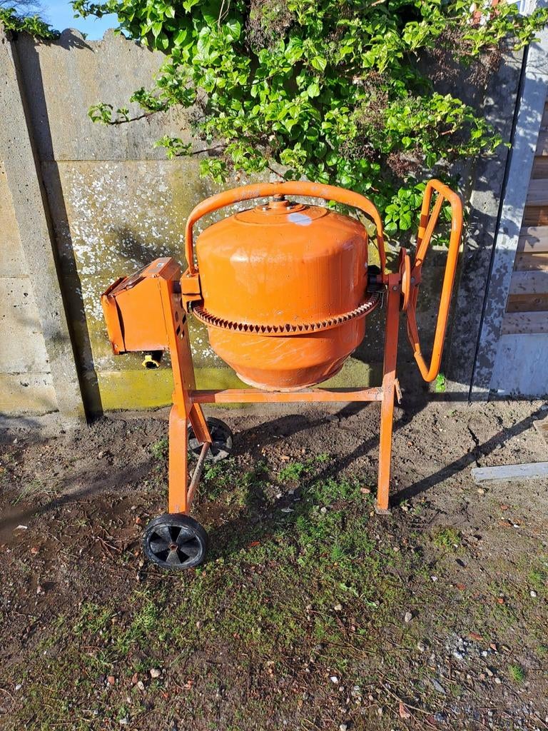 Betonmolen Lescha Euro-mix 125, Ophalen, Gebruikt