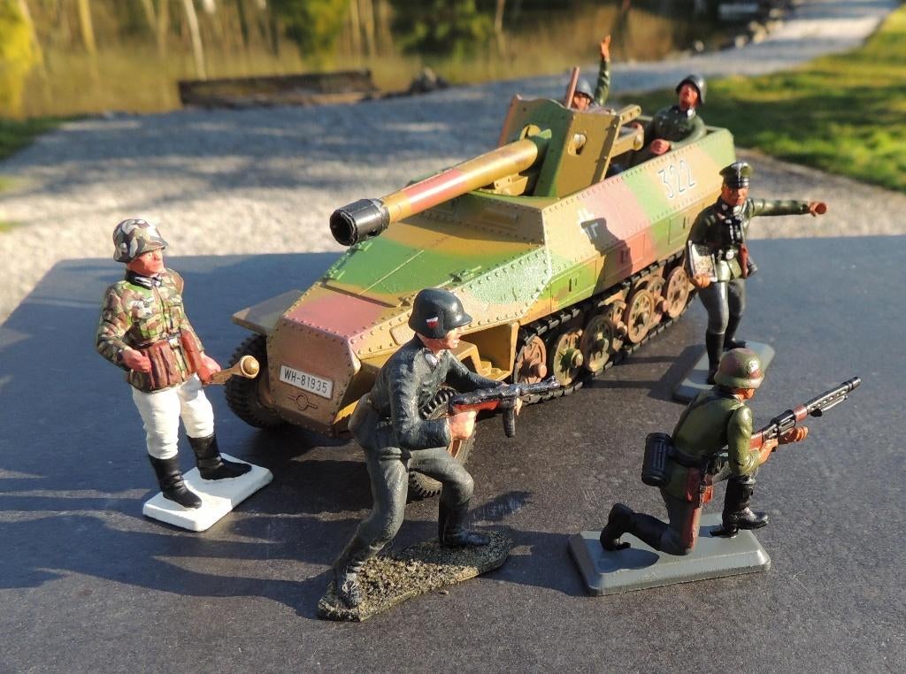 Sd.Kfz. 251 Dinky Toys + 3x Britains, 3x Starlux, Envoi, Armée de terre, Miniature ou Figurine