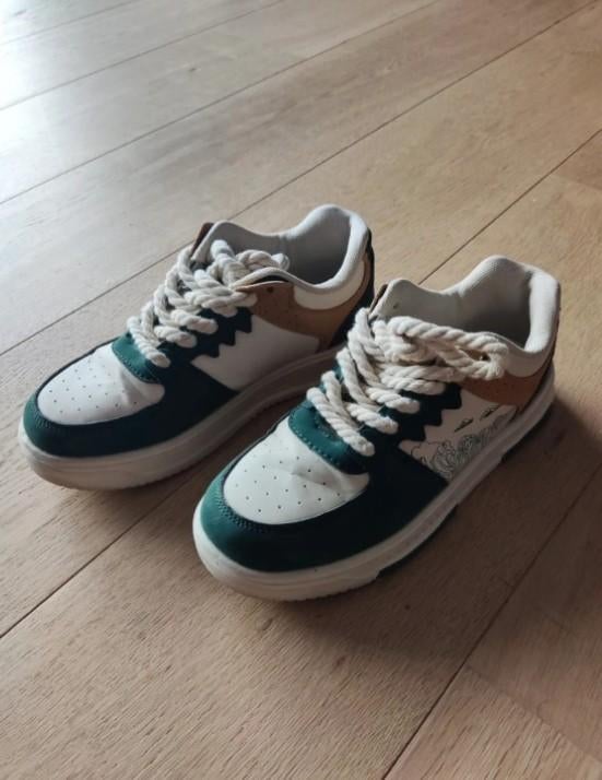 Jolies baskets sneakers 38, Neuf, Sans marque, Sneakers et Baskets, Enlèvement