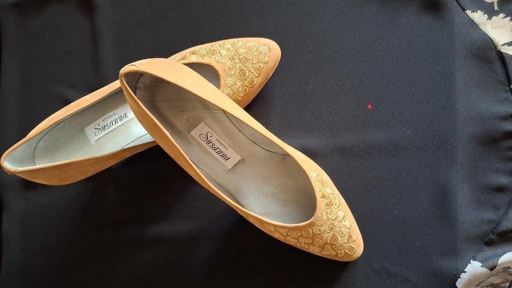 NIEUW!!! Lederen damesschoenen (maat 39,5)., Kleding | Dames, Ophalen, Nieuw, Overige typen