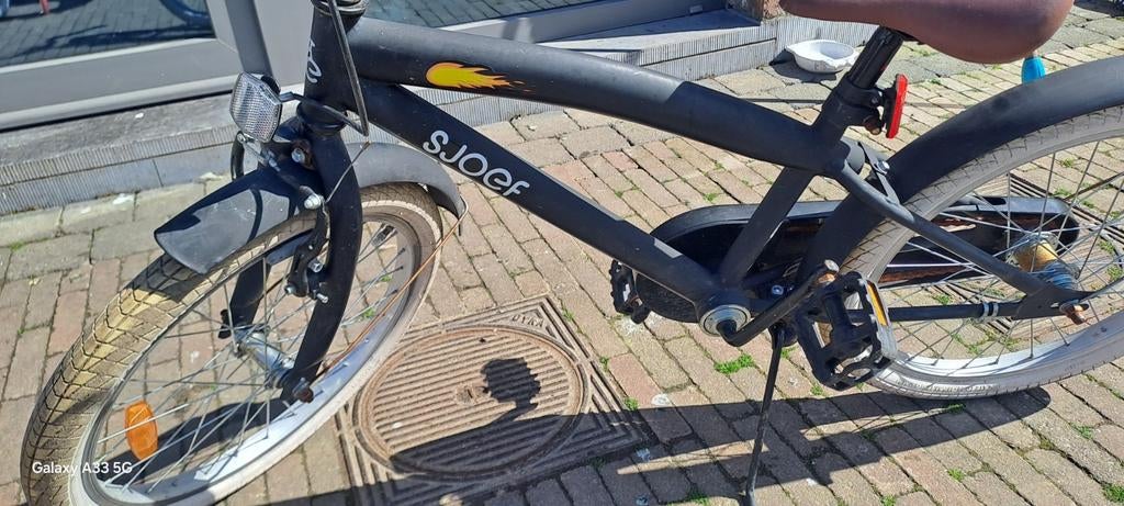 BMX pour enfant comme neuf couleur noir mat