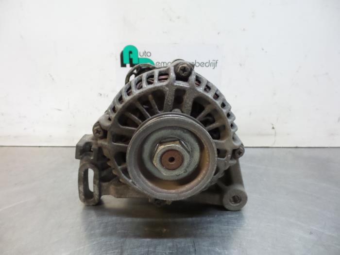 Dynamo van een Renault Clio (Clio 2 01-), Gebruikt, -, Renault, -