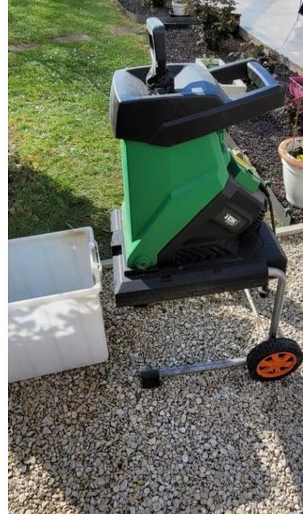 Broyeur de vegetaux, Jardin & Terrasse, Enlèvement, Utilisé