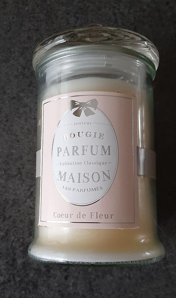 Te koop: Nieuw! Leuke geurkaars in glazen pot met deksel., Ophalen, Overige materialen, Nieuw, Crème