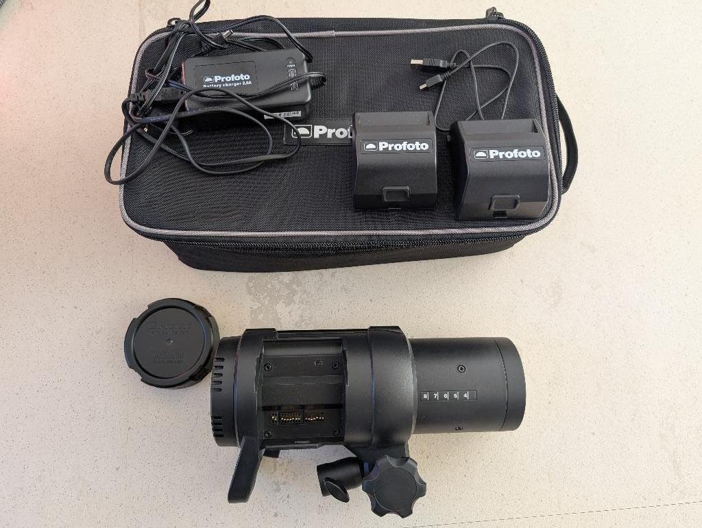Profoto B1X To go set + batterie supplémentaire - état neuf, Audio, Tv en Foto, Ophalen, Zo goed als nieuw, Lamp of Flitsset