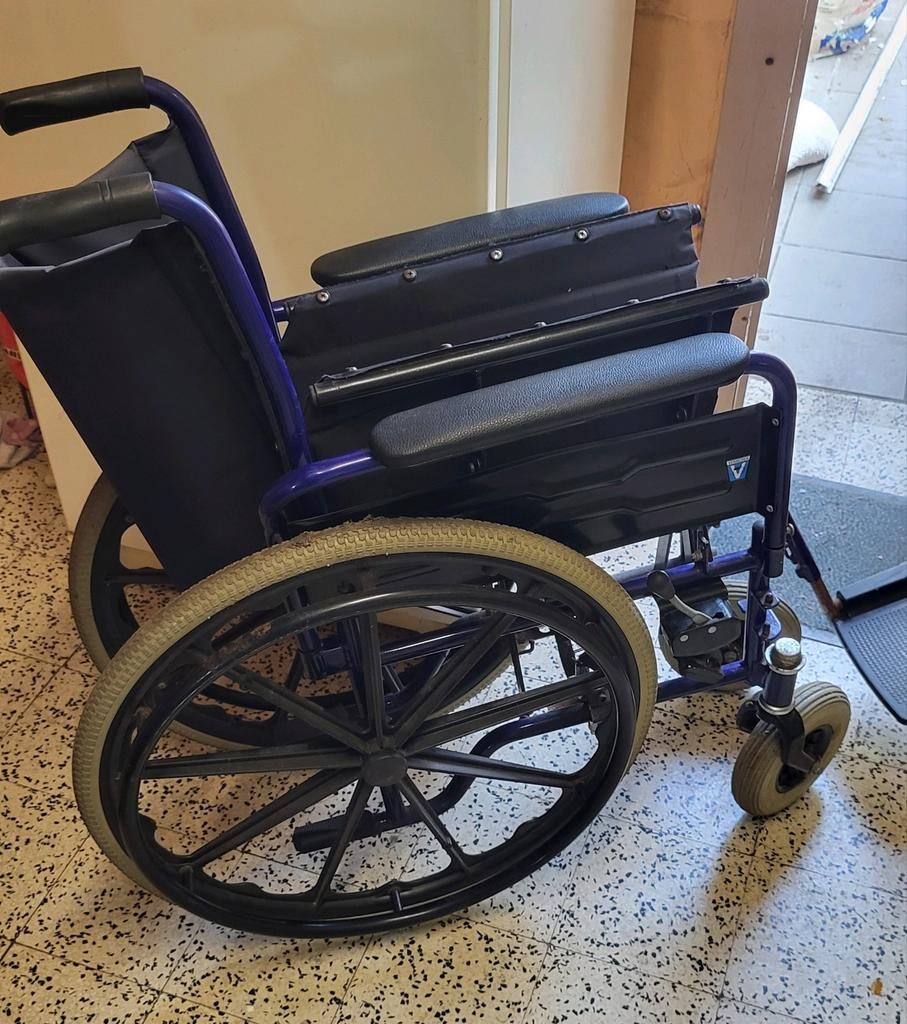 Rolstoel nog in goede staat, Diversen, Rolstoelen, Ophalen, Inklapbaar, Gebruikt