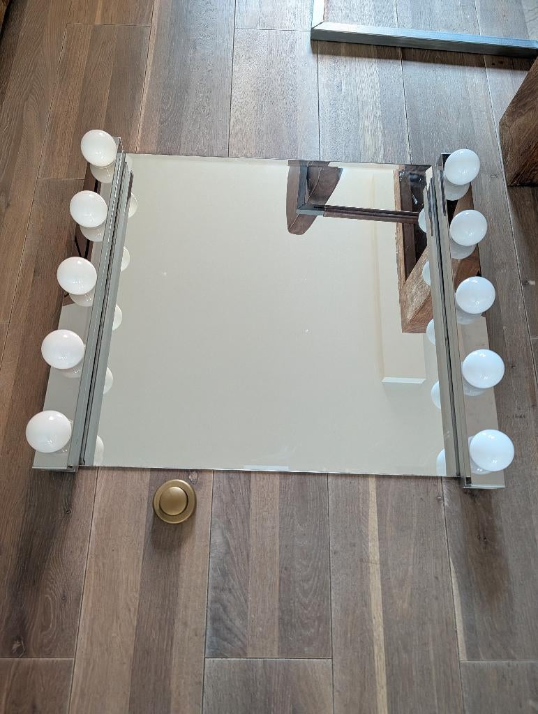 Miroir avec 2 appliques murales IKEA MUSIK — maquillage, Enlèvement, Comme neuf, Synthétique